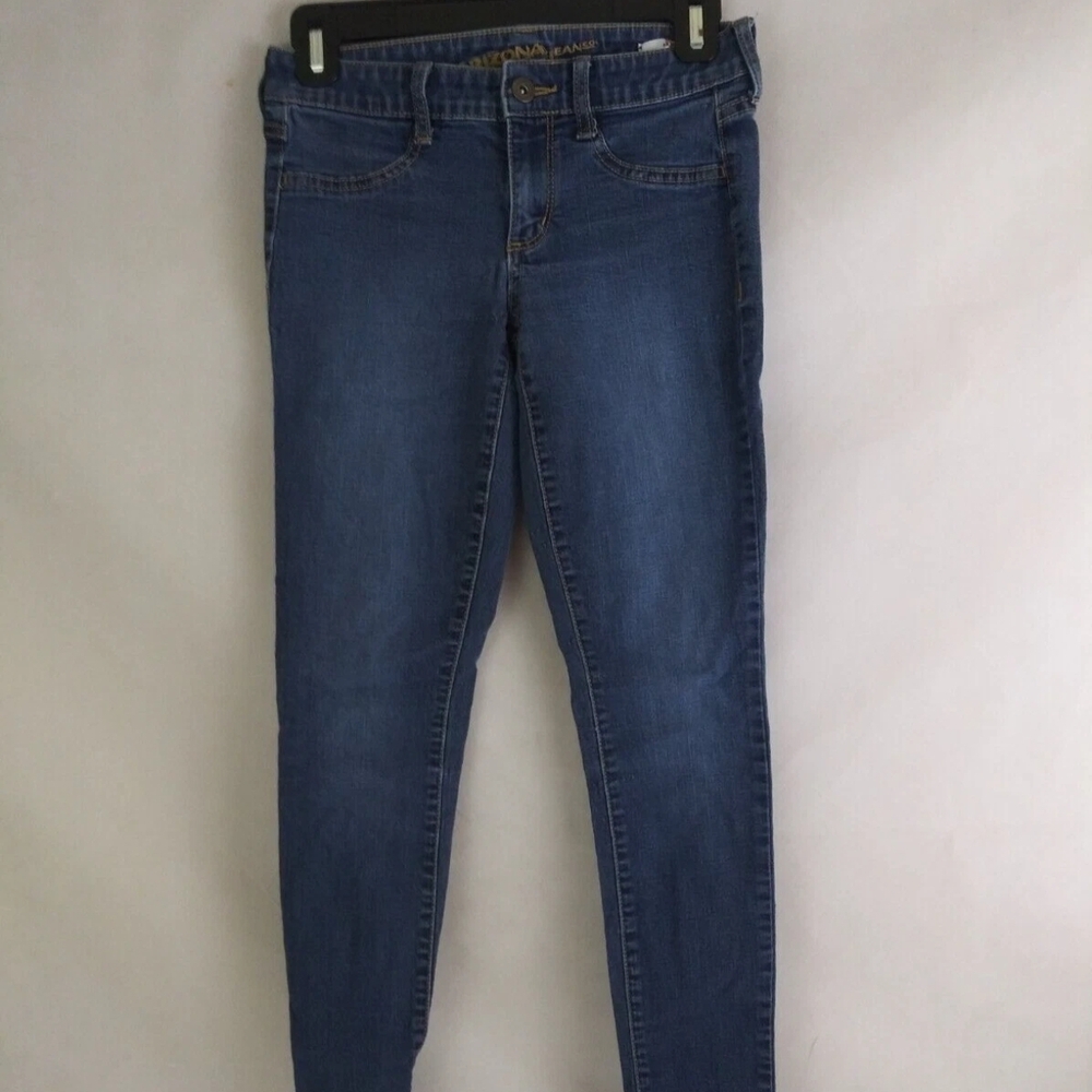 Arizona Jean Company Slim Fit Skinny Jeans in Medium Blue